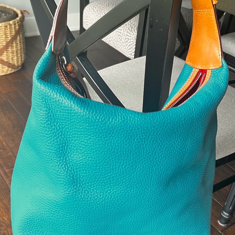 Spring is coming!  tan and robin egg blue Dooney Leather hobo would be perfect - Picture 4 of 9